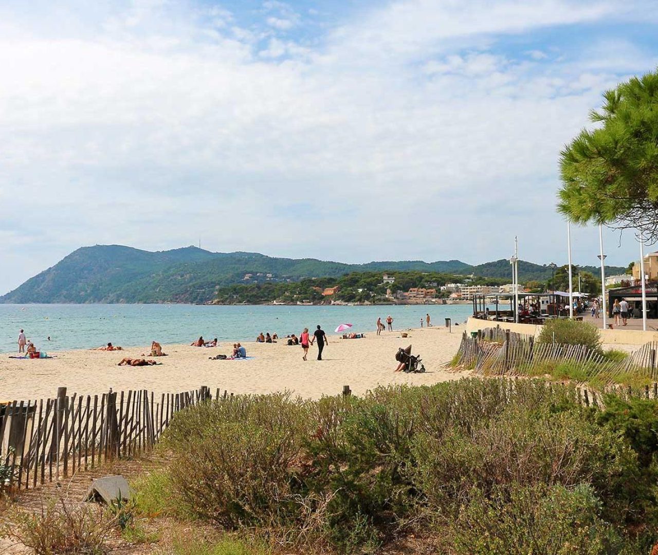 plage-sablettes-la-seyne-surmer-as303401571-4-1920x960